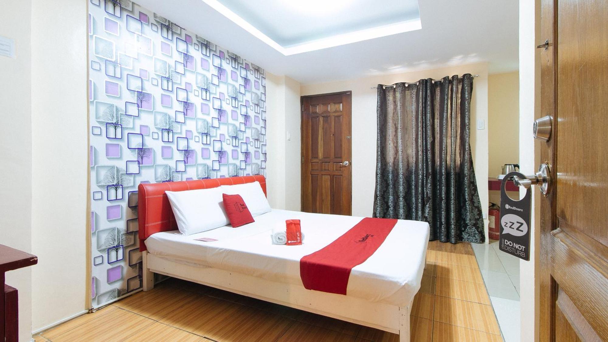 Reddoorz At Dbuilders Rooms Ph2 Taguig Exteriör bild