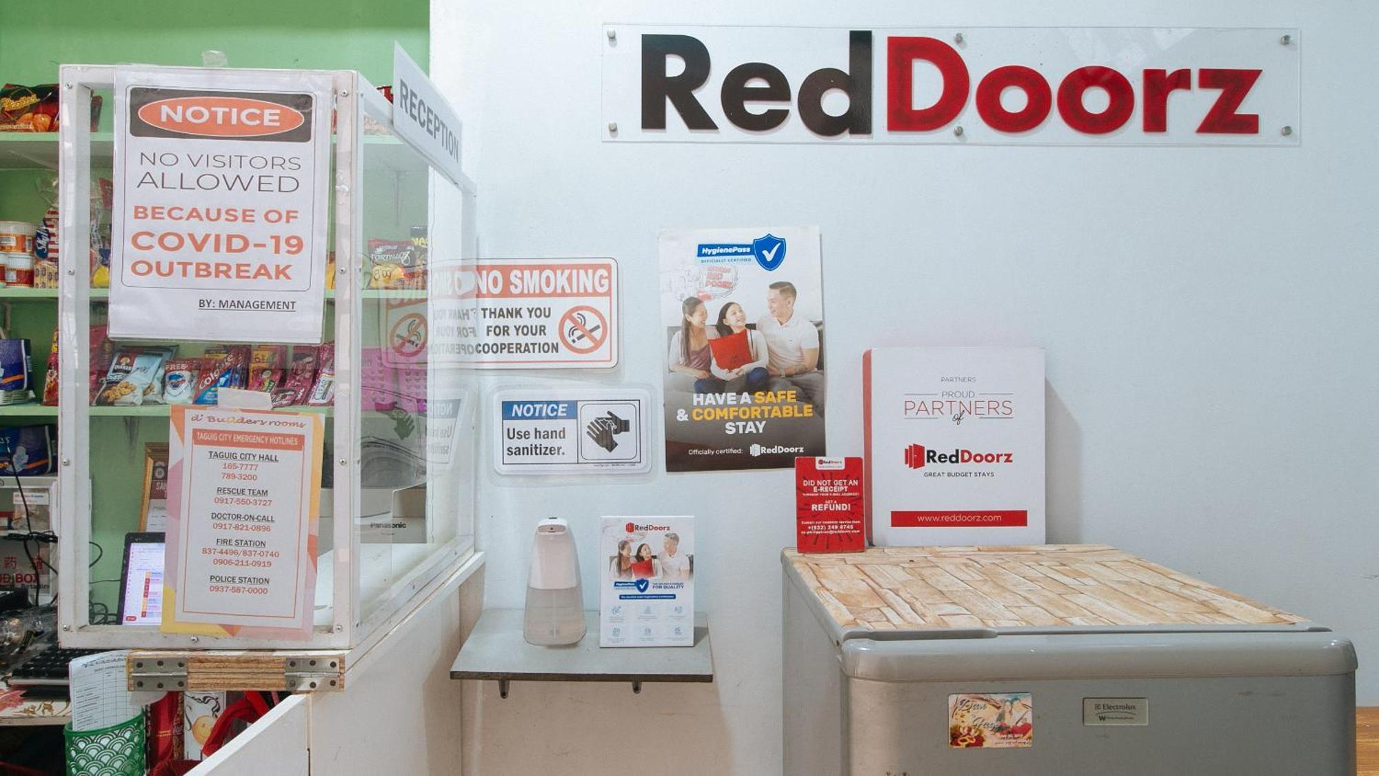 Reddoorz At Dbuilders Rooms Ph2 Taguig Exteriör bild